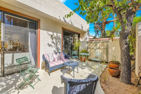 $1,235,000 | 5 Vista Loma Drive, Rancho Mirage, CA 92270