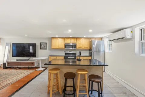 $1,500,000 | 459 Lexington Avenue | Bedford-Stuyvesant
