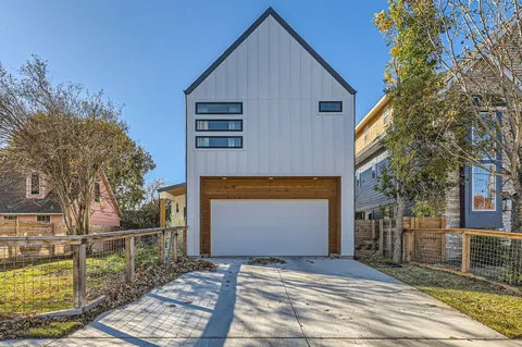 $1,100,000 | 1604 Forest Street, Georgetown, TX 78626