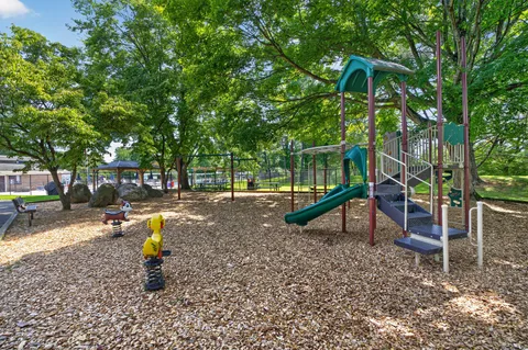 $1,247,000 | 11112 Broad Green Drive, Potomac, MD 20854