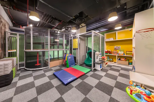 $3,995,000 | 500 West 21st Street, Unit 2G | Chelsea