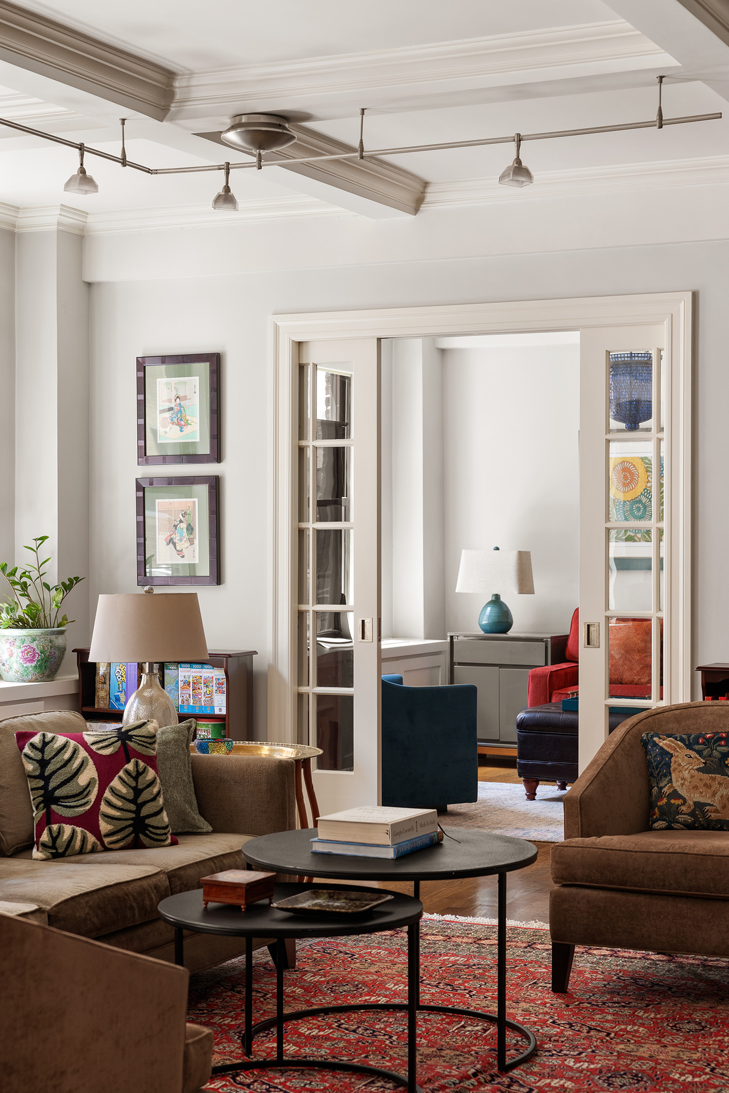 18 West 70th Street, Unit 7C Manhattan, NY 10023 - Photo 4 of 17