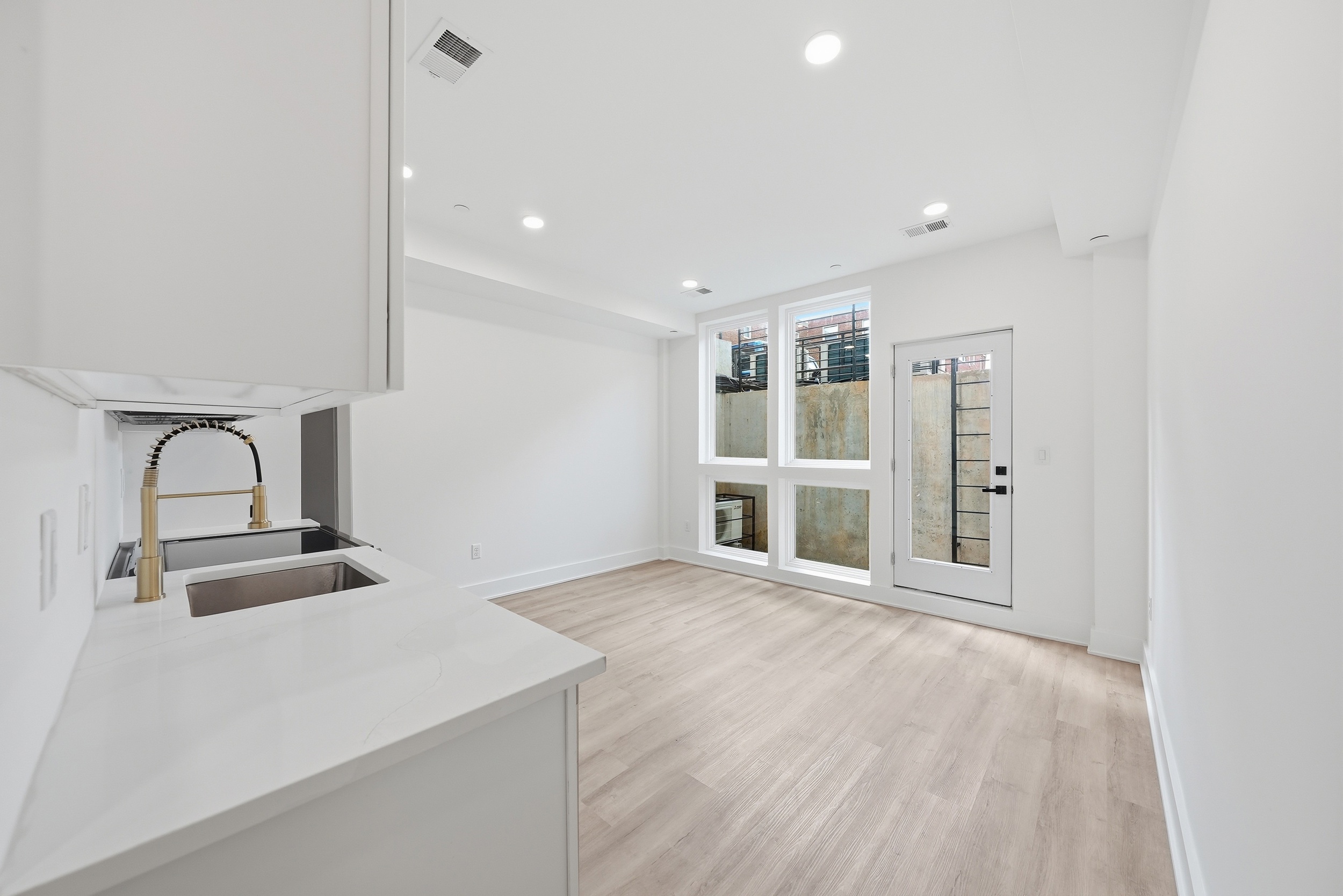 2105 M Street Northeast, Unit 4 Washington, DC 20002 - Photo 7 of 25 Gallery Image 7