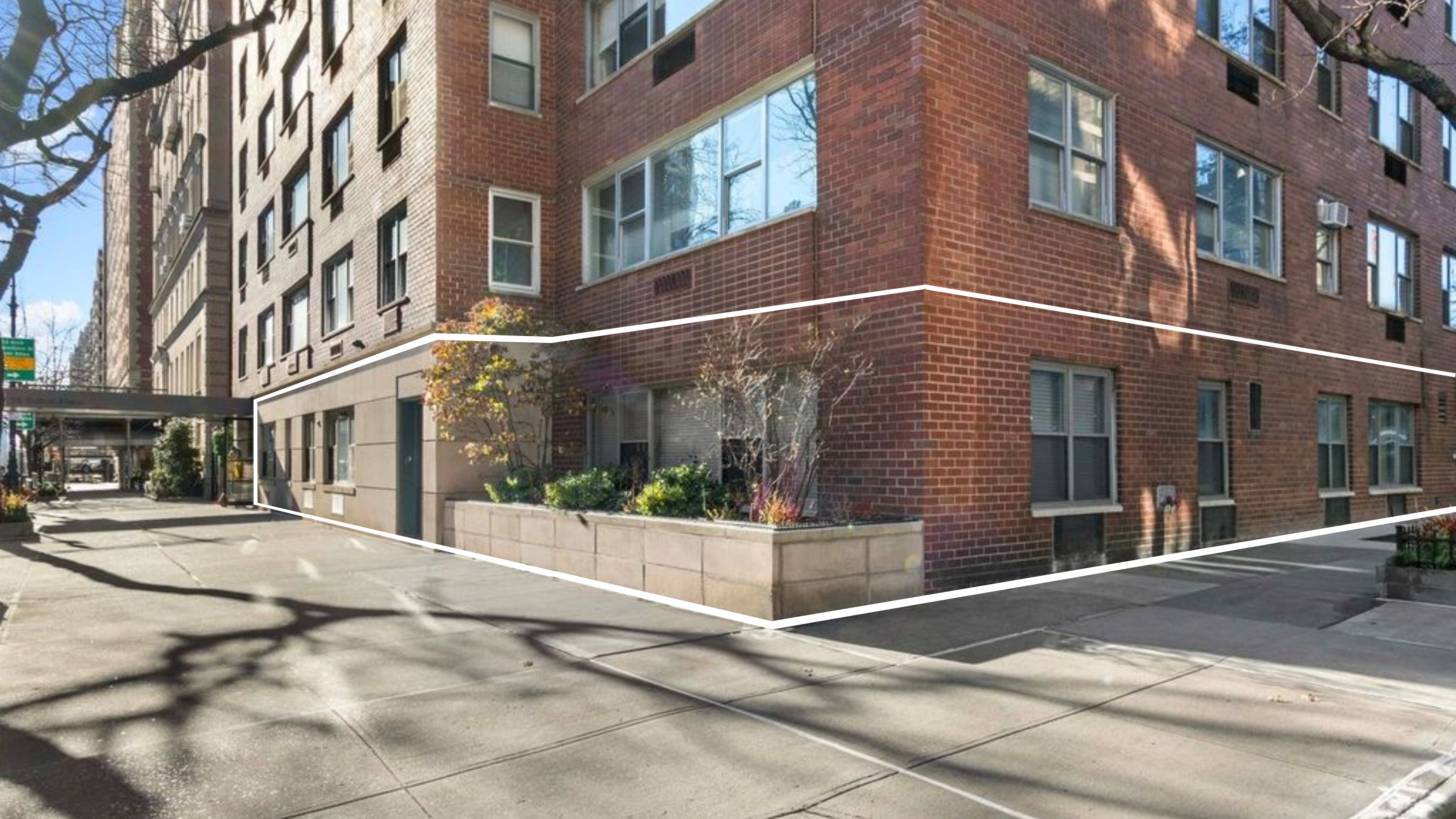 16 Sutton Place, Unit 1A/1B Manhattan, NY 10022 - Photo 24 of 25 a view of a building