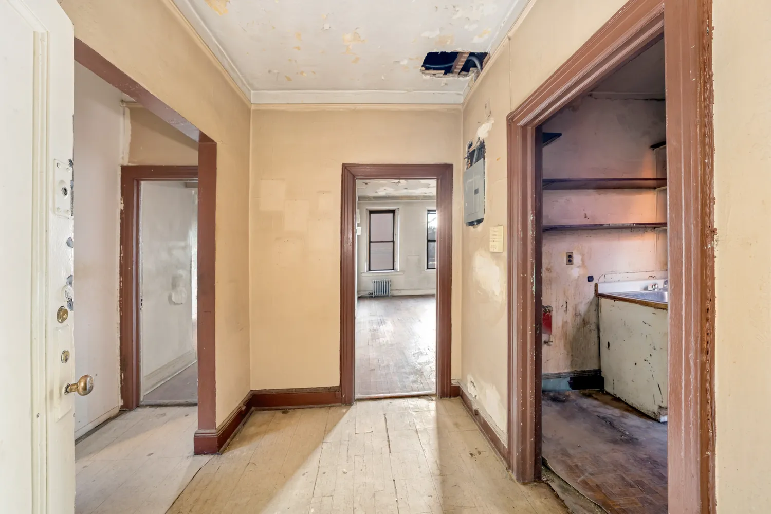 $299,000 | 13 West 106th Street, Unit 4A | Upper West Side