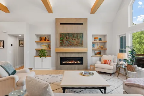 $1,195,000 | 10974 Alameda Avenue, Inver Grove Heights, MN 55077