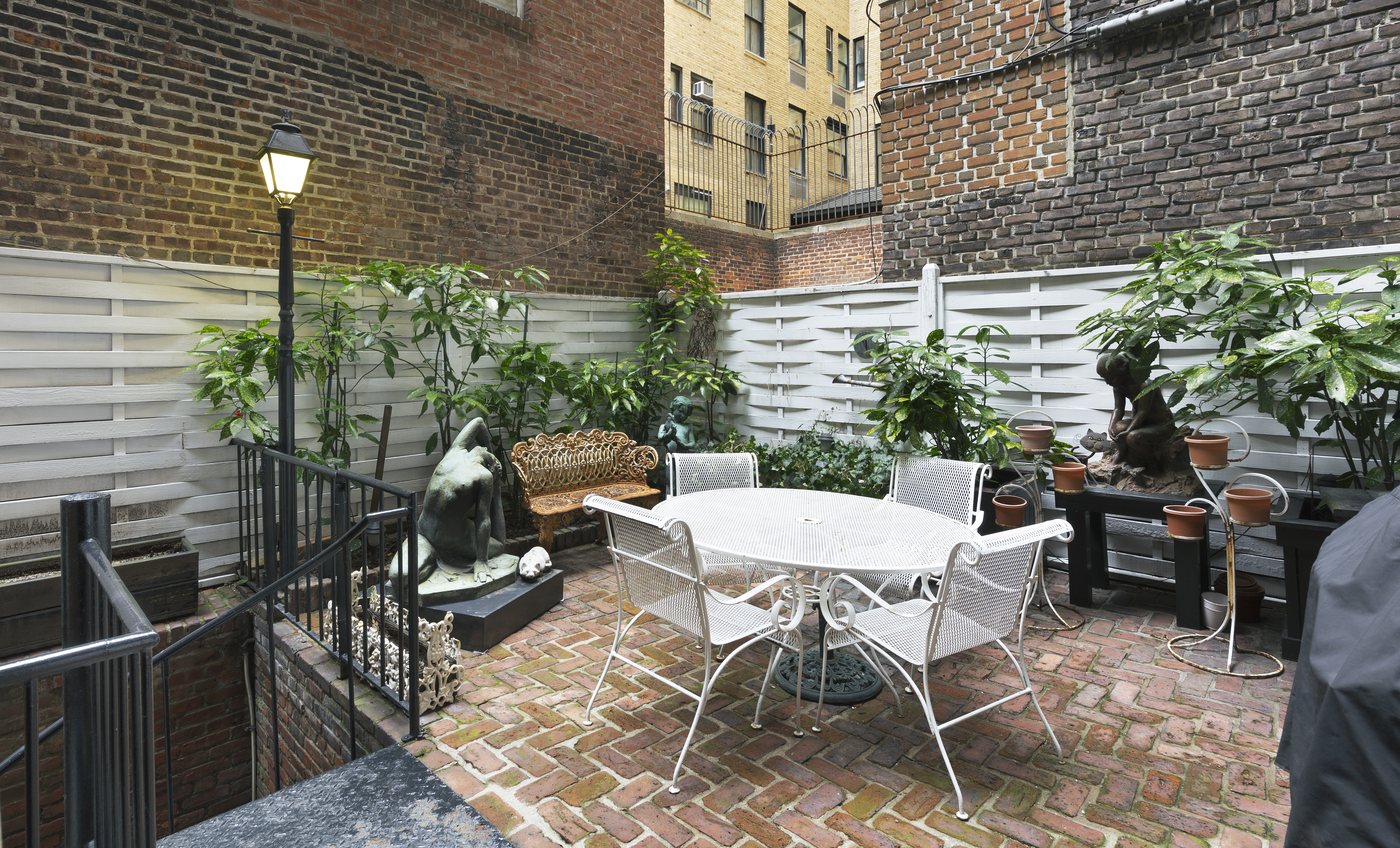 59 East 74th Street, Unit 1 Manhattan, NY 10021 - Photo 8 of 10