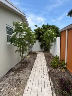 $499,900 | 2061 Southwest 38th Avenue, Fort Lauderdale, FL 33312