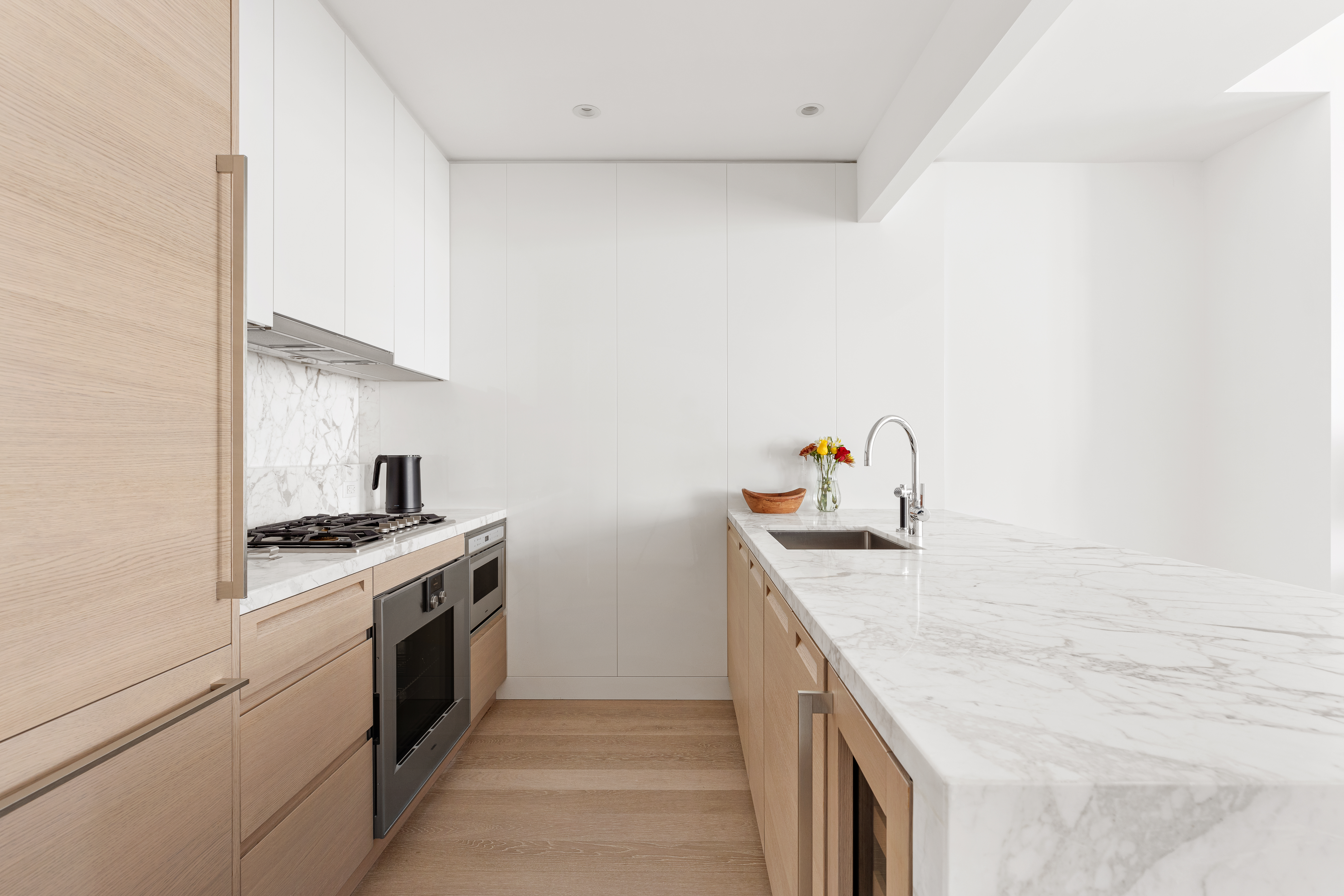 30 Riverside Boulevard, Unit 28D Manhattan, NY 10069 - Photo 3 of 18