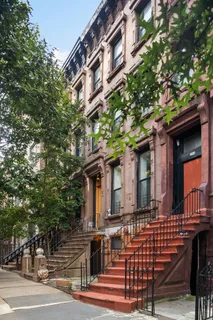 $3,100,000 | 266 St James Place | Clinton Hill