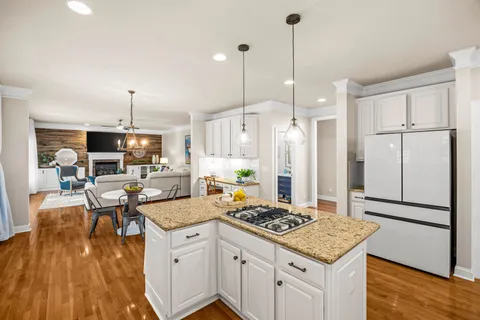 $899,900 | 16532 Flintrock Falls Lane, Charlotte, NC 28278