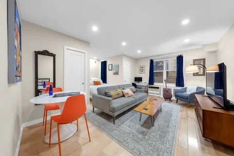 $530,000 | 88 Bleecker Street, Unit 1A | Greenwich Village