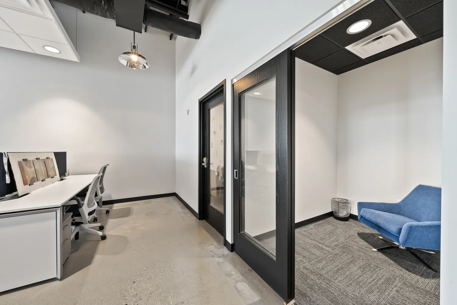 $5,100 | 652 North Edwards Boulevard, Unit 4, Lake Geneva, WI 53147