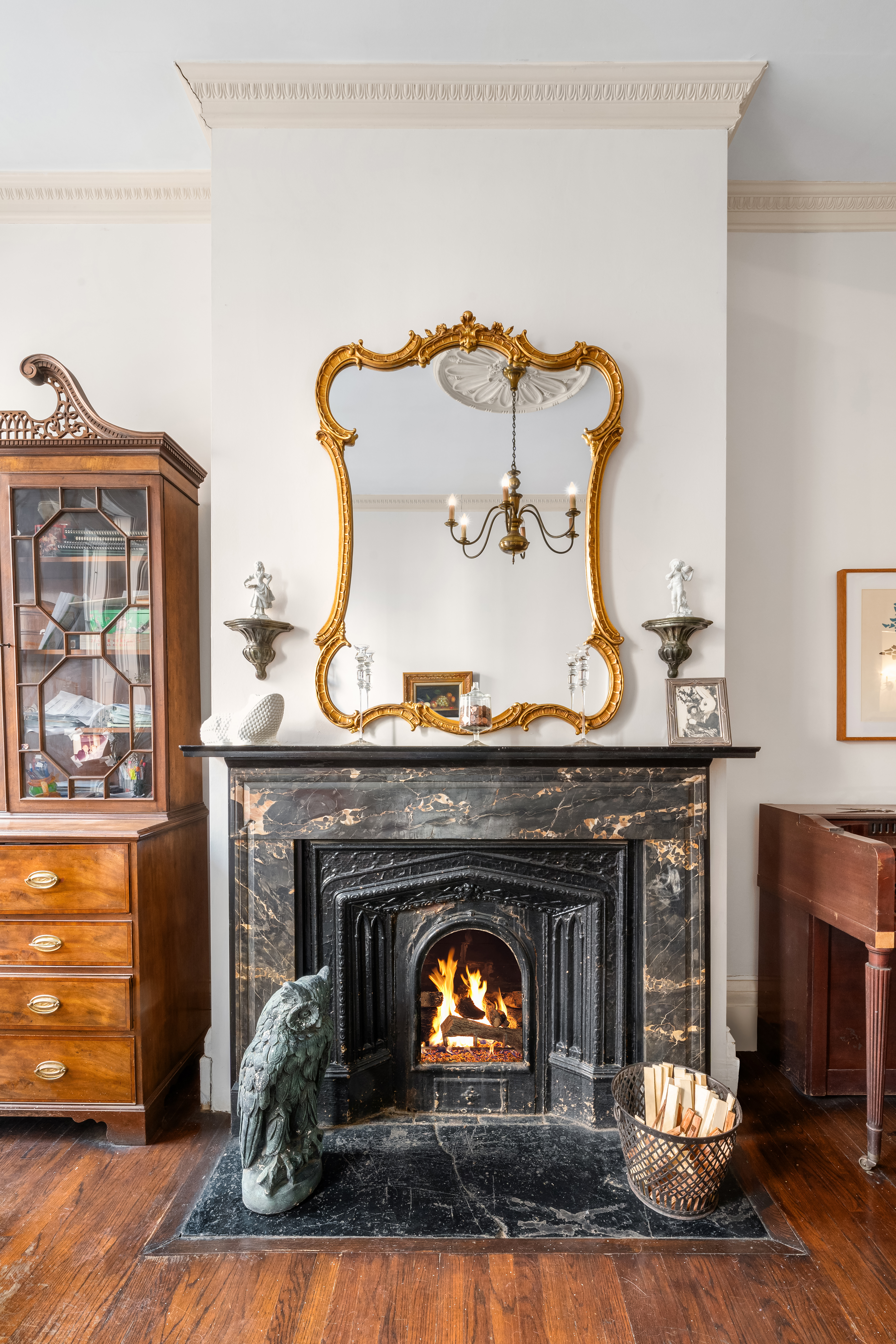 20 Bank Street Manhattan, NY 10014 - Photo 3 of 8 a living room with furniture and a fireplace