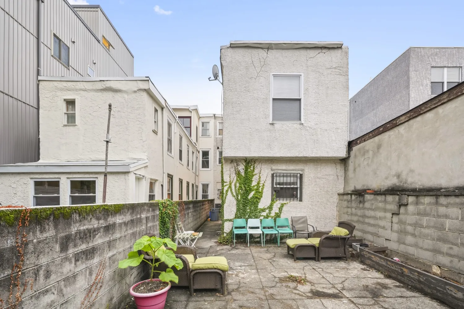 $7,135,000 | Apartment Portfolio, Philadelphia, PA 19144
