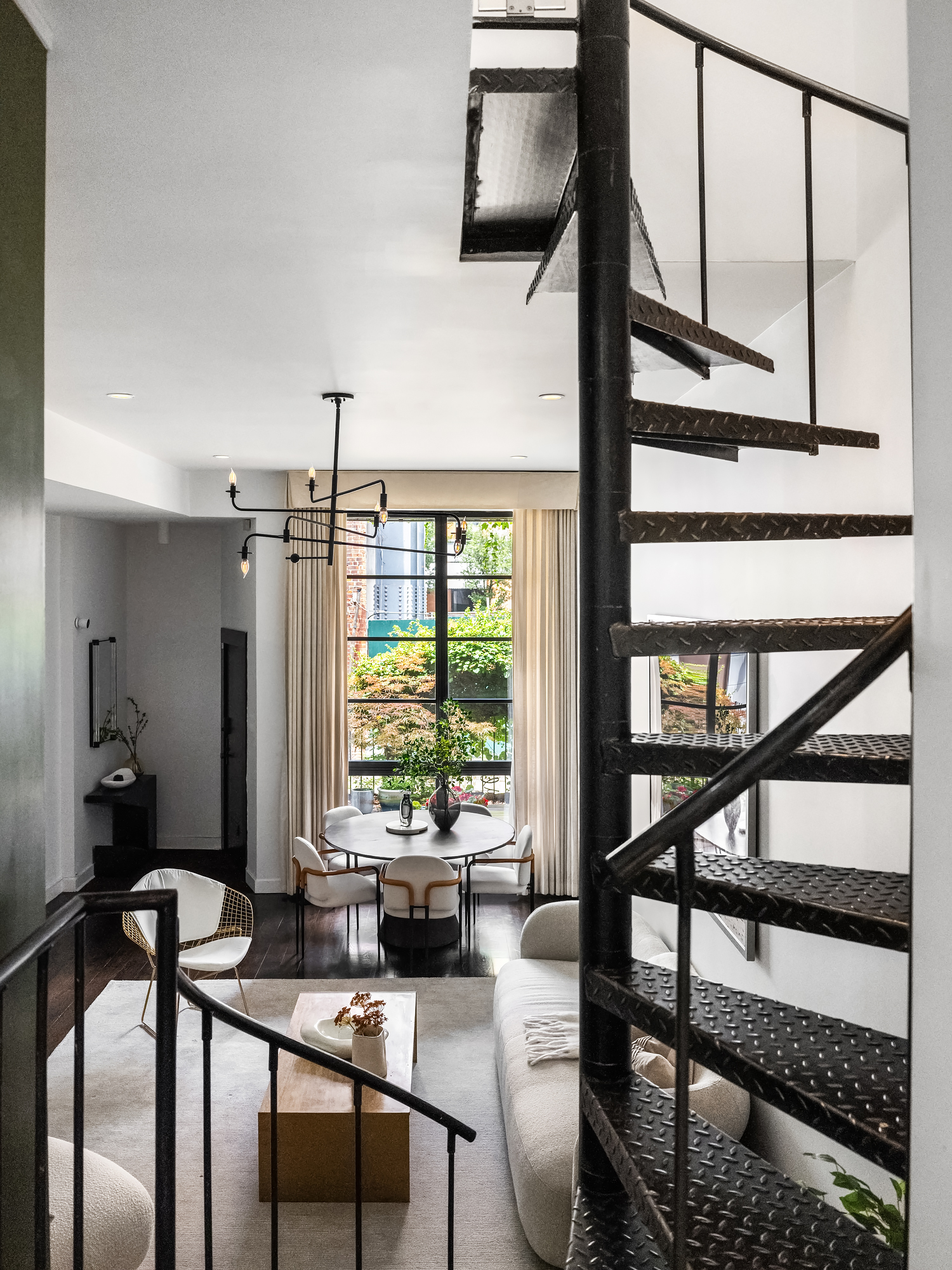 8 Charles Lane, Unit C Manhattan, NY 10014 - Photo 9 of 19