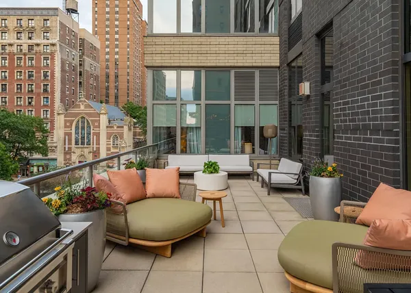 $9,495 | 250 West 93rd Street, Unit 15B | Upper West Side
