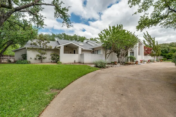 $1,500,000 | 6715 Glenhurst Drive, Dallas, TX 75254