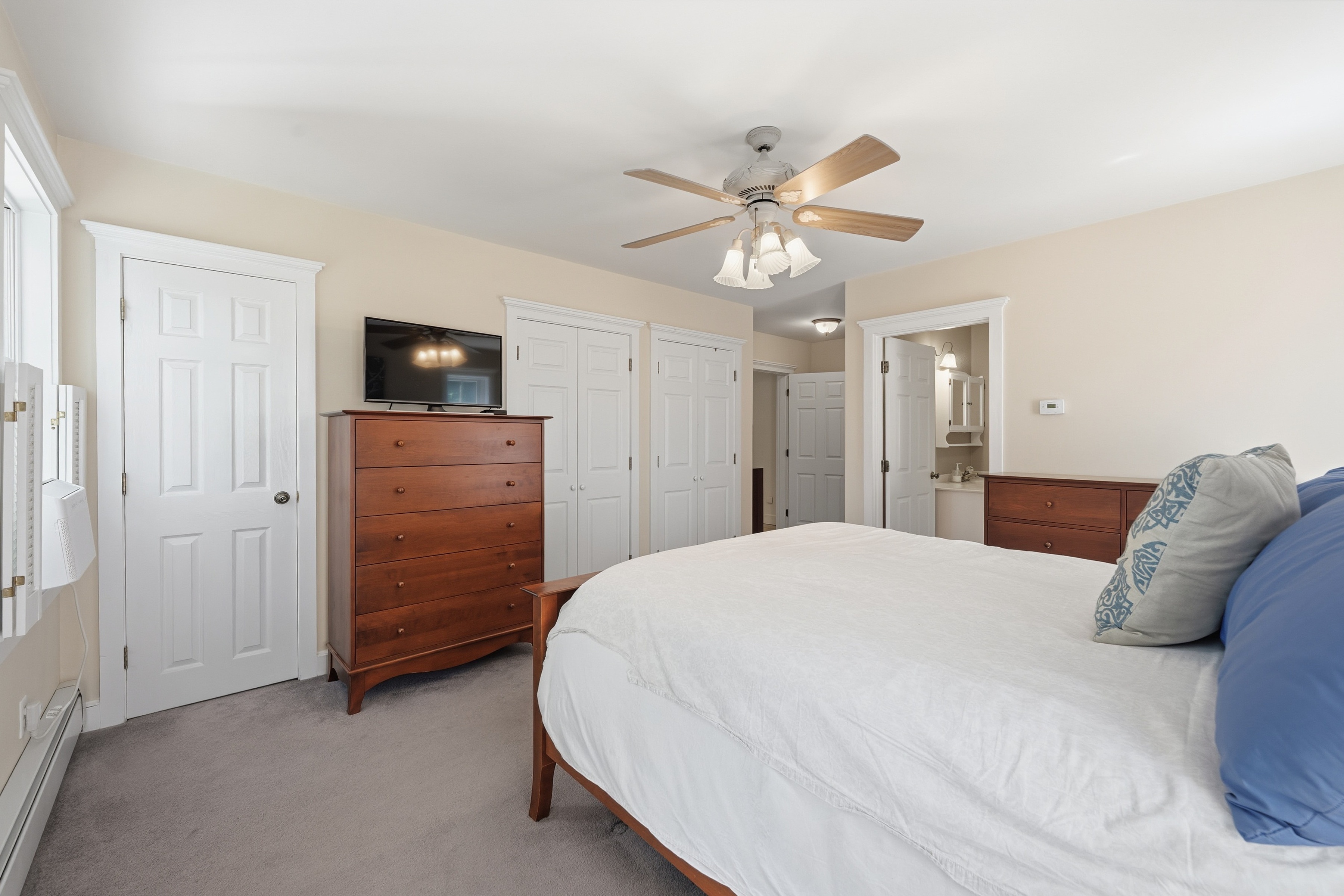 358 Bolton Road Lancaster, MA 01523 - Photo 18 of 60