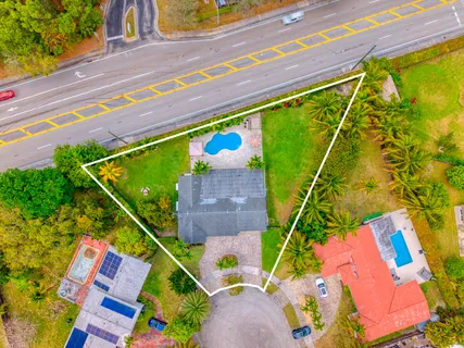 $1,200,000 | 10641 Southwest 99th Terrace, Miami, FL 33176