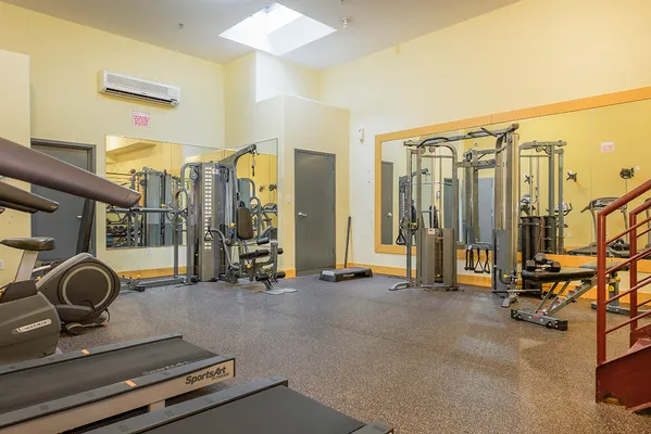 $4,082 | 92 Meserole Street, Unit 4A | Williamsburg