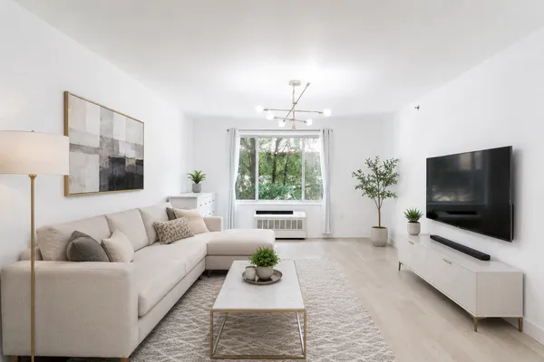 $4,250 | 47-05 5th Street, Unit 303 | Long Island City