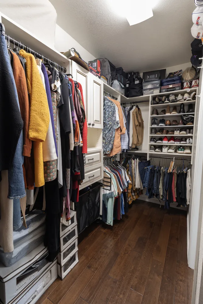 $425,000 | 1212 Ashbrook Drive, Grand Prairie, TX 75052