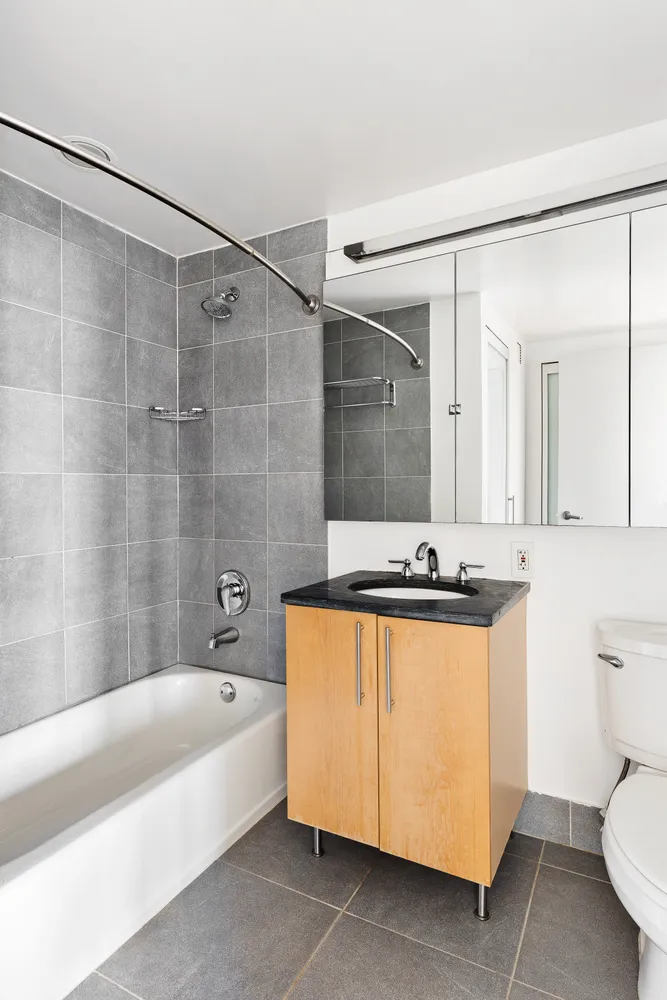 $850,000 | 242 East 25th Street, Unit 12B | Kips Bay