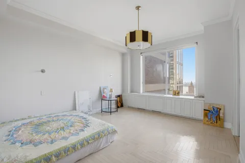 $2,650,000 | 418 East 59th Street, Unit PHA | Sutton Place