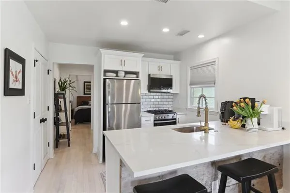 $299,000 | 1117 Ninth Street, Unit 202, New Orleans, LA 70115