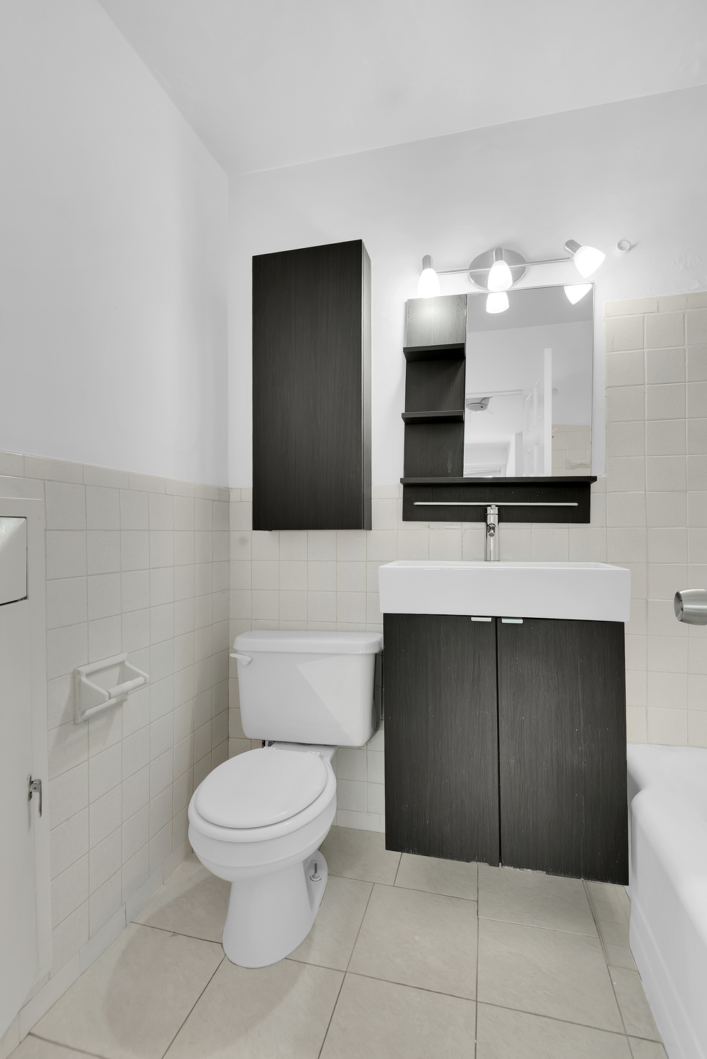 363 East 76th Street, Unit 2D Manhattan, NY 10021 - Photo 7 of 8