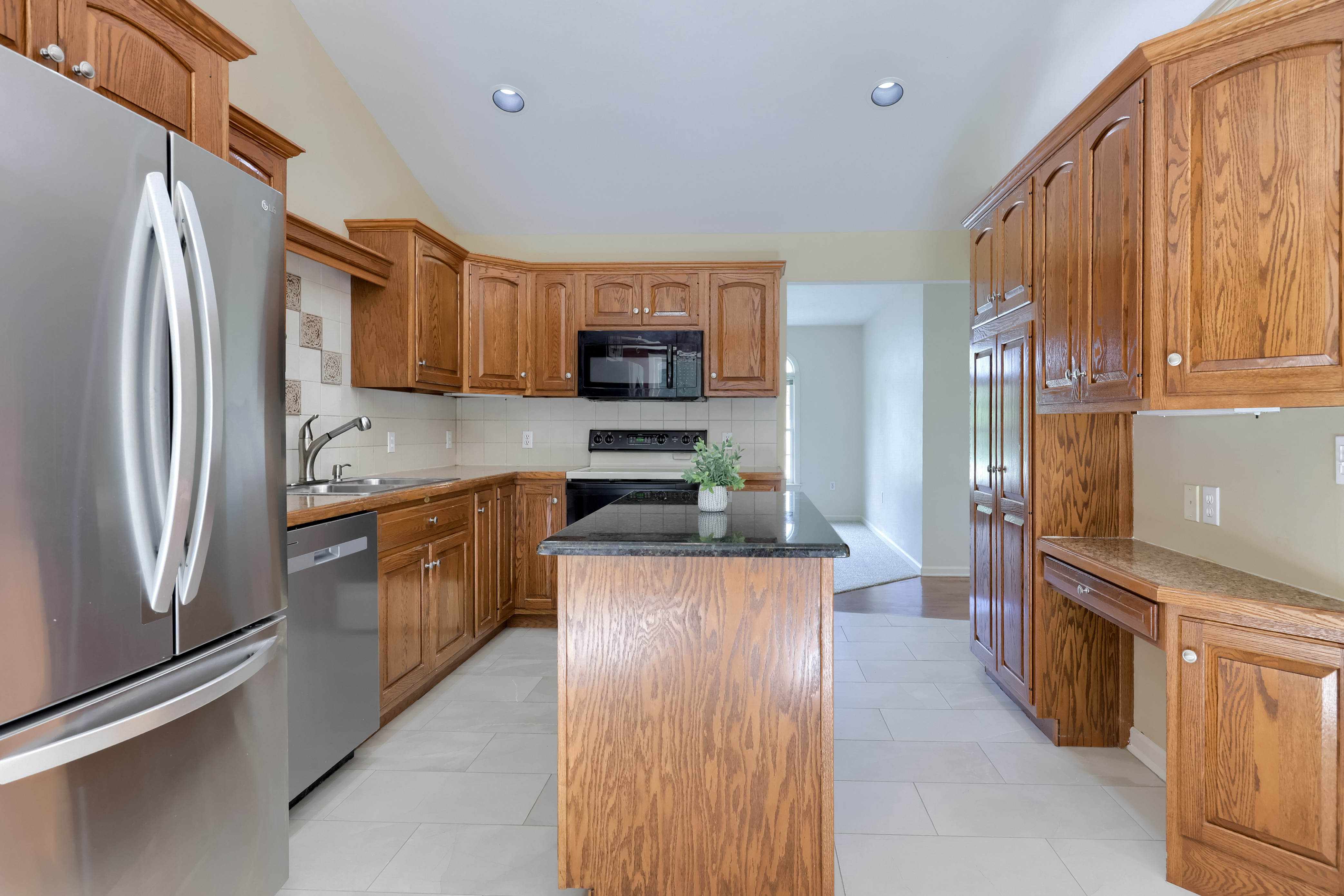 2928 Bowman Road Lancaster, PA 17601 - Photo 11 of 30 Gallery Image 11