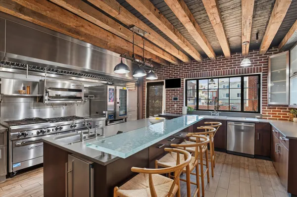 $3,125,000 | 761 10th Street Southeast, Washington, DC 20003
