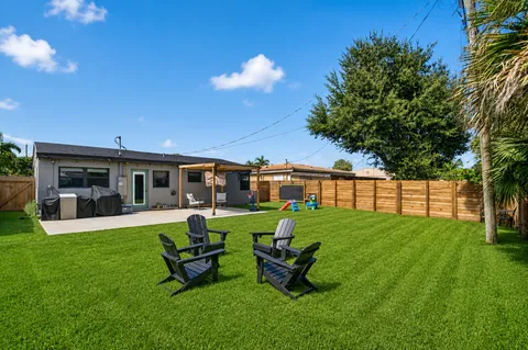 $399,000 | 110 Northwest 56th Street, Oakland Park, FL 33309