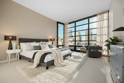 $2,250,000 | 580 Washington Street, Unit PH3, Boston, MA 02111