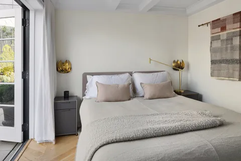 $2,295,000 | 21 East 22nd Street, Unit PH12F | Flatiron