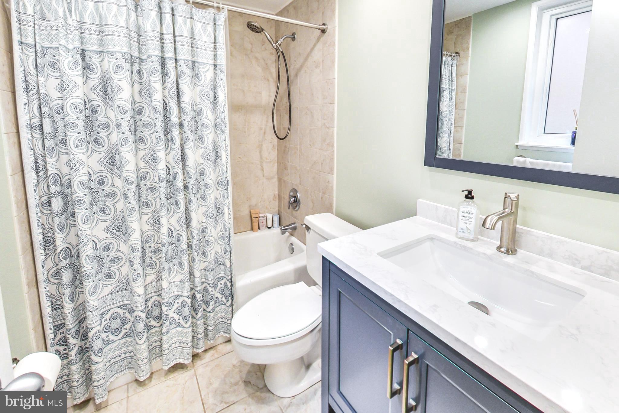1810 Kalorama Road Northwest, Unit B1 Washington, DC 20009 - Photo 19 of 20
