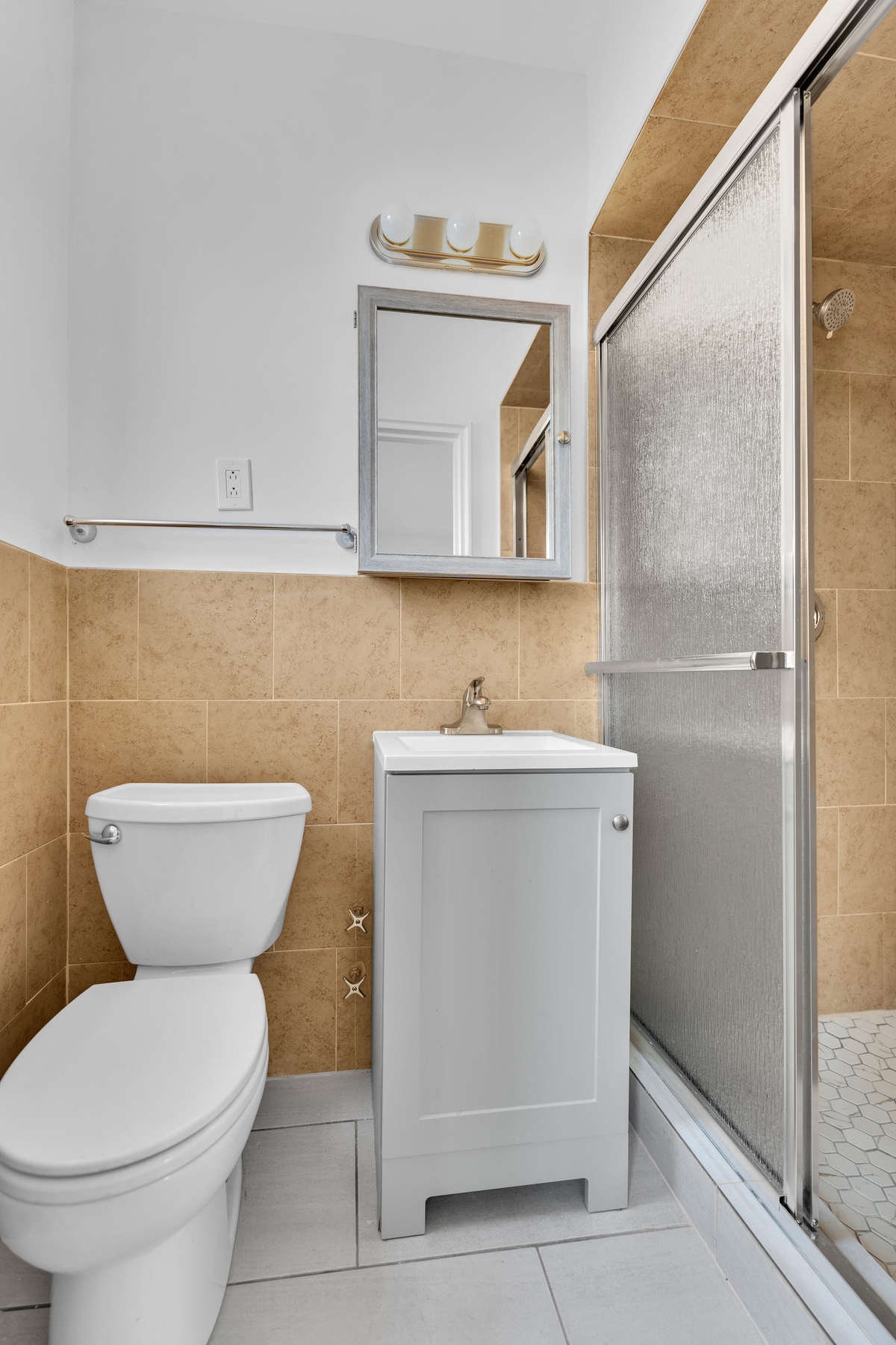 3750 Hudson Manor Terrace, Unit 5BE Bronx, NY 10463 - Photo 7 of 15