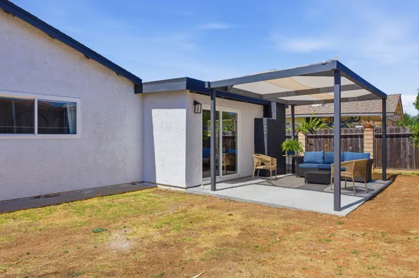 $1,125,000 | 8595 Flanders Drive, San Diego, CA 92126