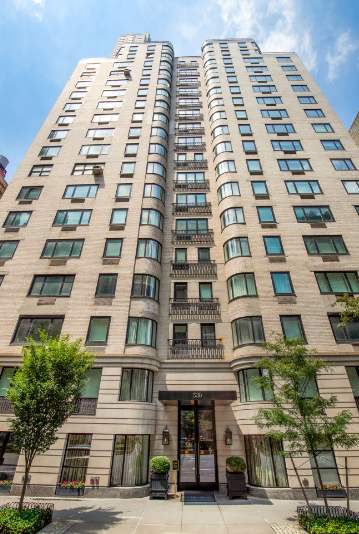 530 Park Avenue, Unit 12F Manhattan, NY 10065 - Photo 25 of 26 a front view of a building