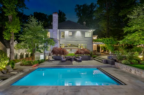 $3,850,000 | 1210 Corbin Court, McLean, VA 22101