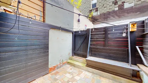 $999,000 | 69 Berry Street, Unit L1 | Williamsburg