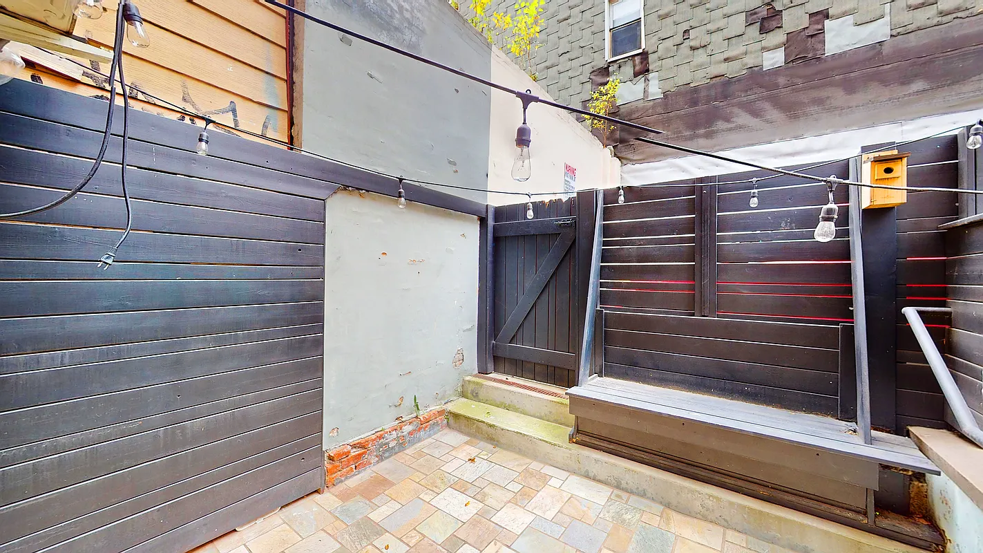 69 Berry Street, Unit L1 Brooklyn, NY 11249 - Photo 8 of 10