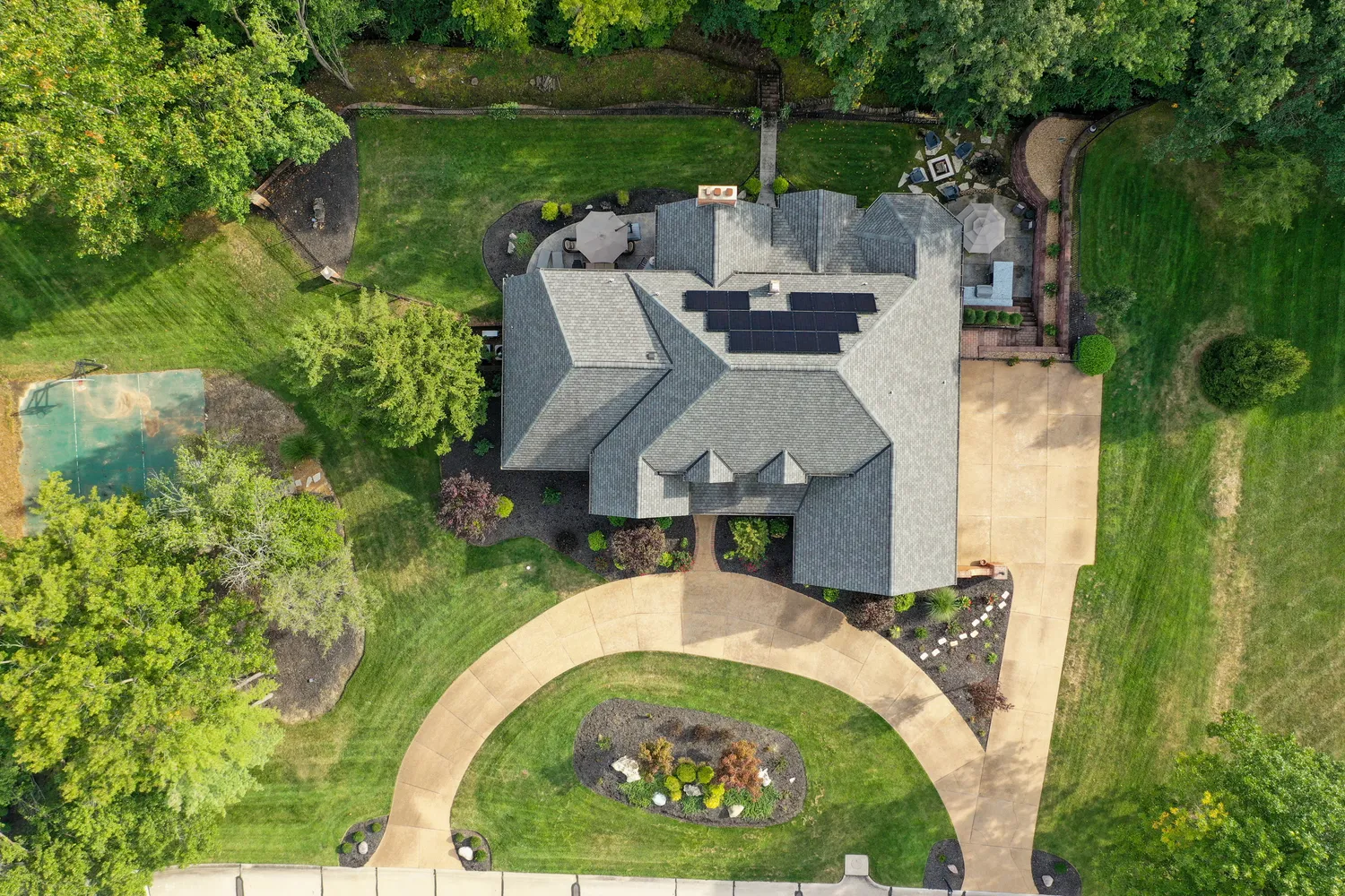 $1,995,000 | 13352 Weston Park Drive, St. Louis, MO 63131