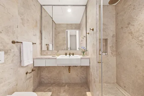 $3,995,000 | 527 West 27th Street, Unit 10B | Chelsea