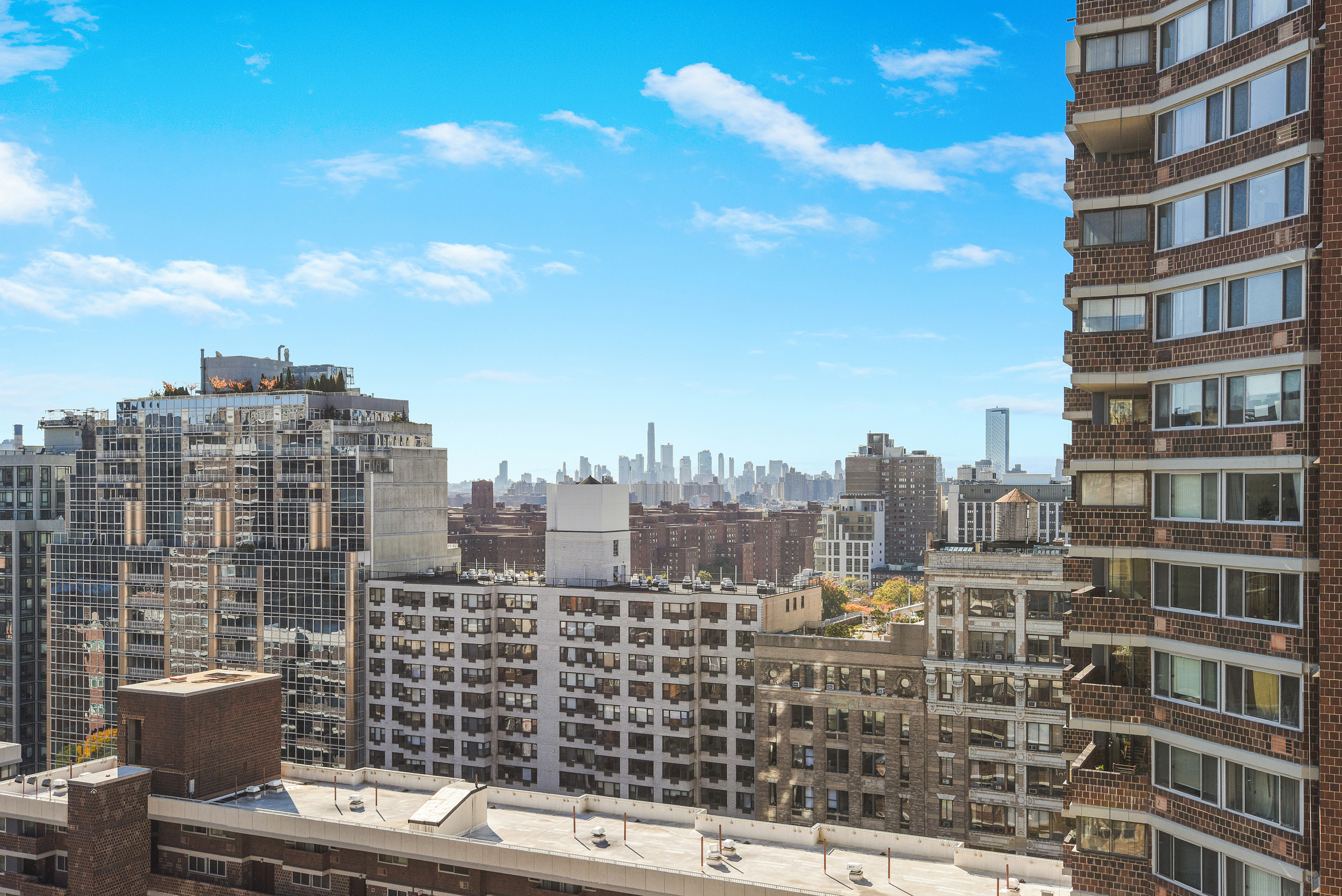 305 East 24th Street, Unit PHL Manhattan, NY 10010 - Photo 9 of 10 a view of a city with tall buildings