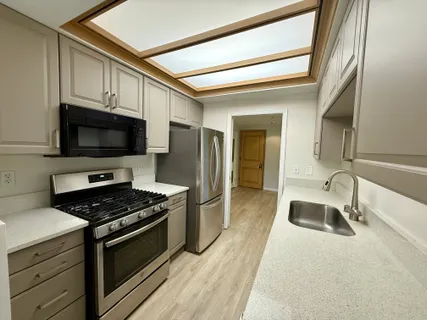 $1,200,000 | 600 Deer Valley Road, Unit Undisclosed, San Rafael, CA 94903