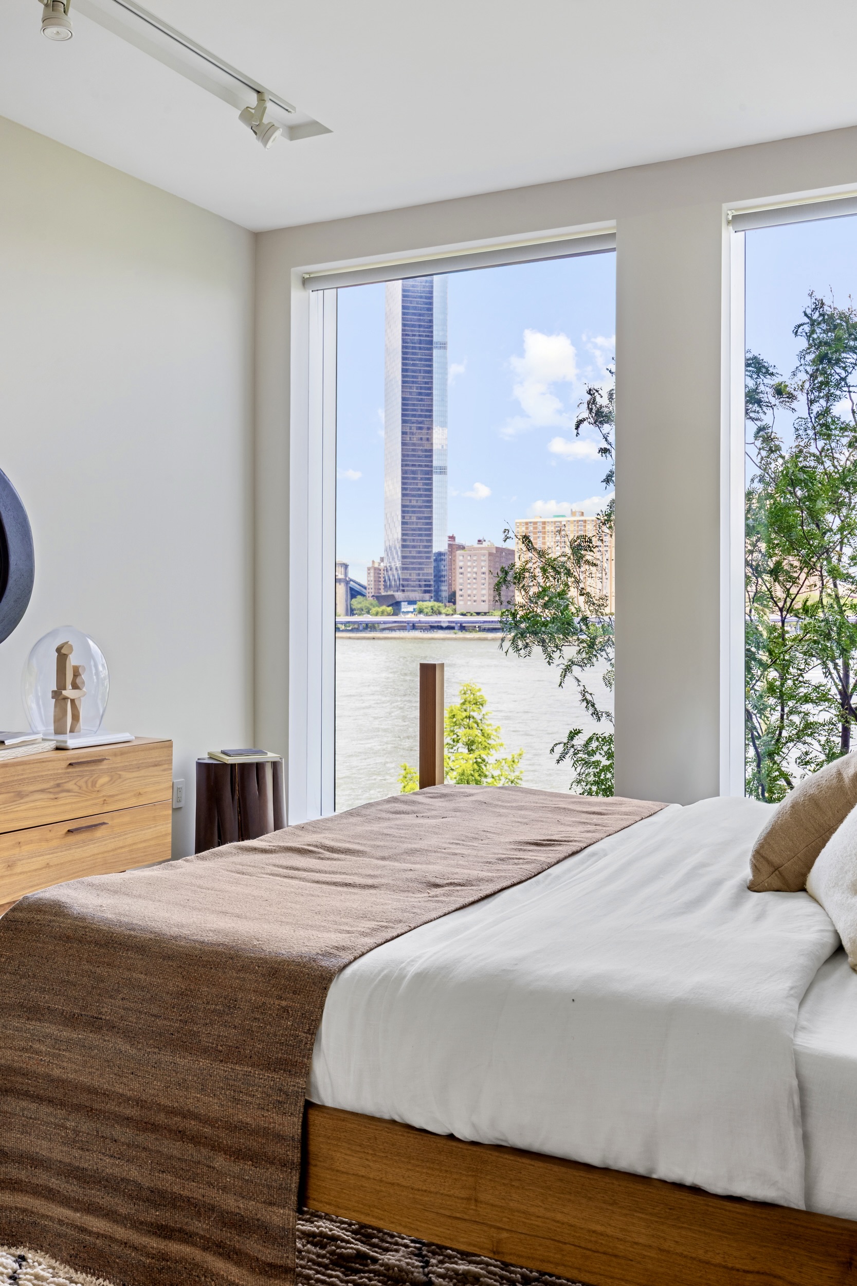 1 John Street, Unit 3B Brooklyn, NY 11201 - Photo 10 of 27 a bedroom with a bed and a window