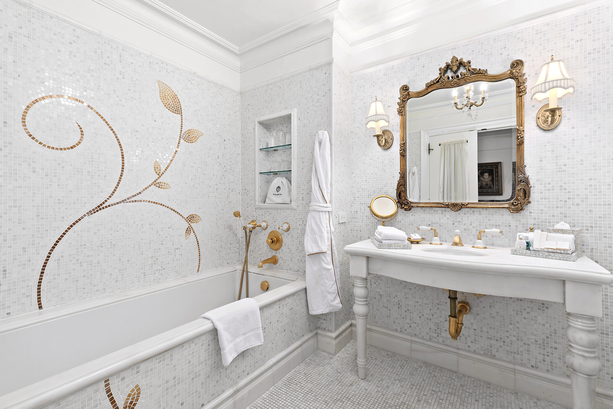 1 Central Park South, Unit 1329 Manhattan, NY 10019 - Photo 4 of 16