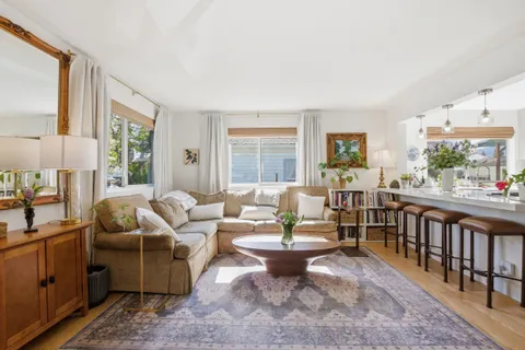 $2,600,000 | 1433 Oak Avenue, St. Helena, CA 94574